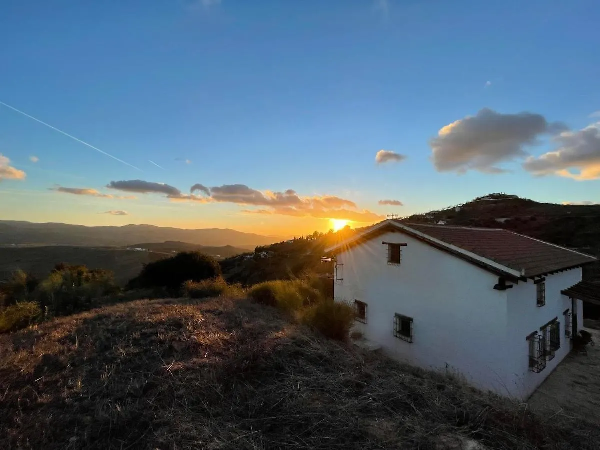 Guest house Casa Kisi Cottage, Rural Boutique Bed & Breakfast Colmenar