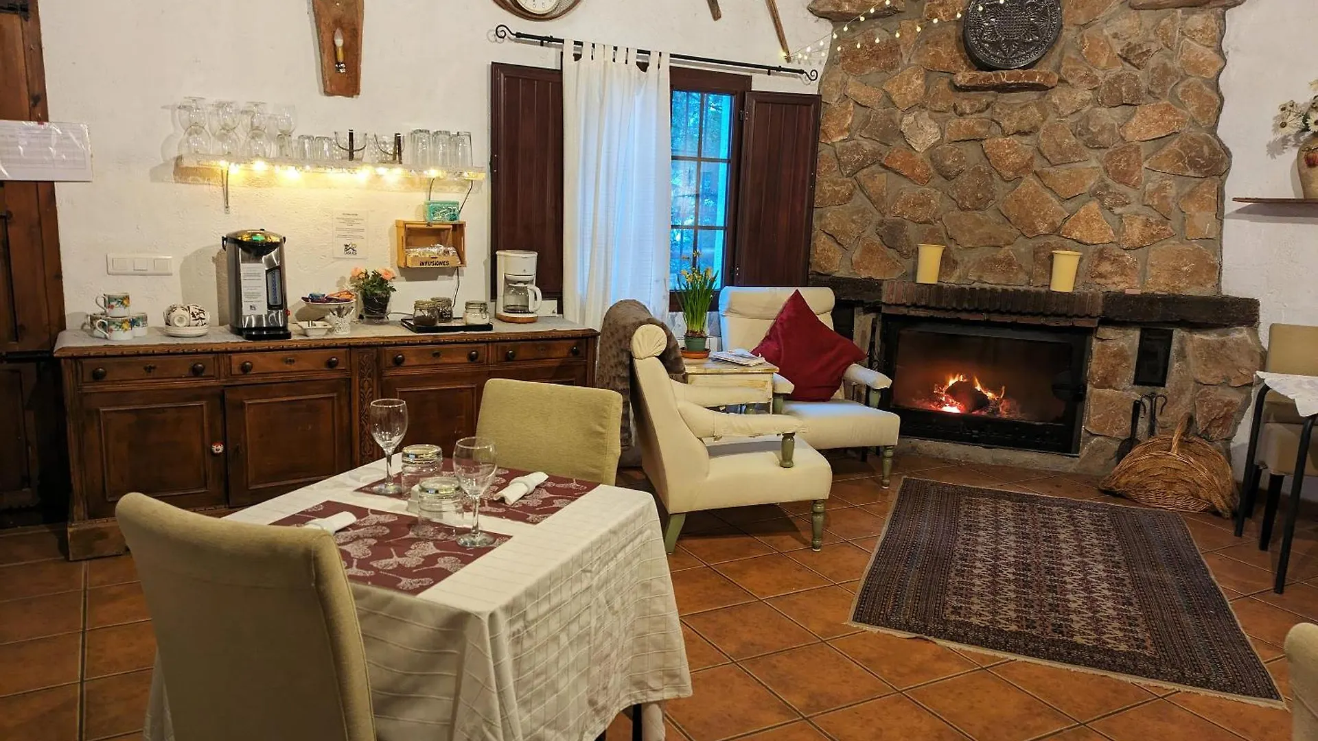Casa Kisi Cottage, Rural Boutique Bed & Breakfast Colmenar