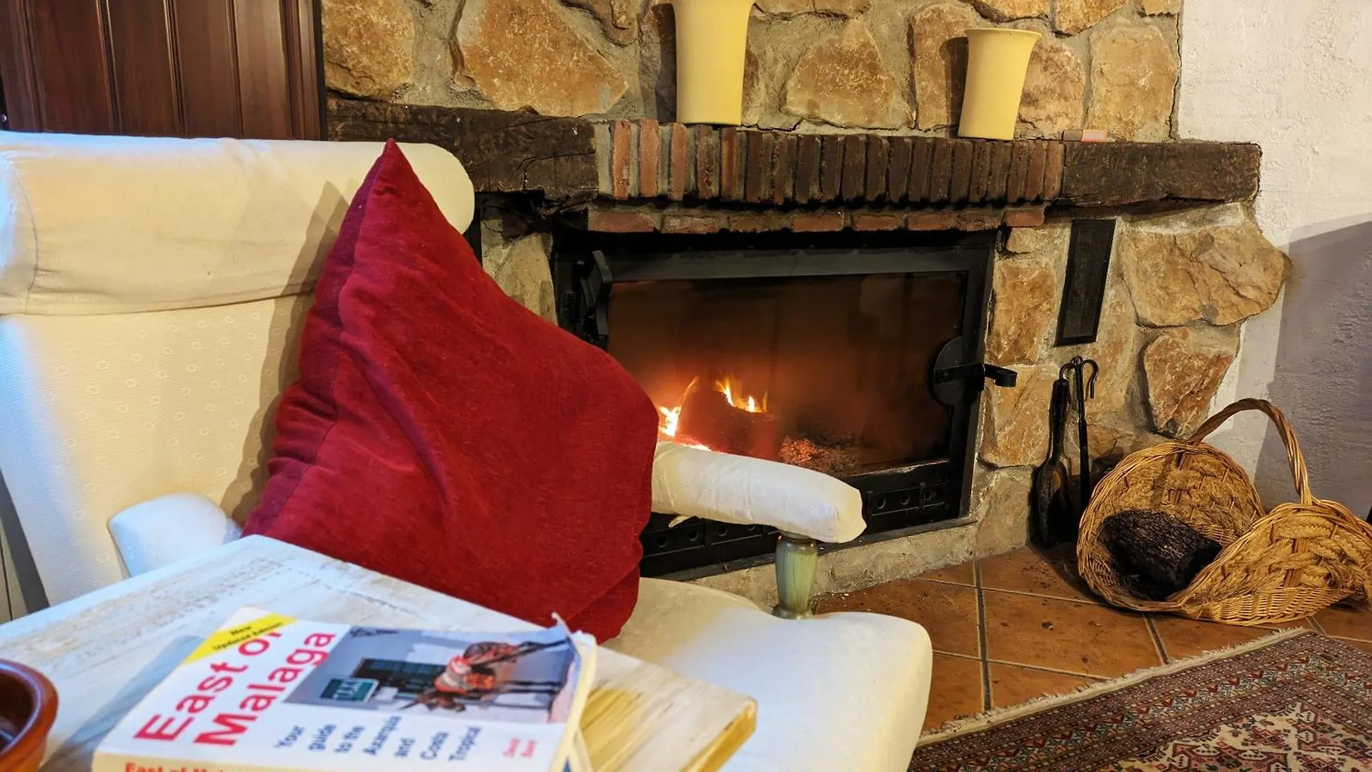 Guest house Casa Kisi Cottage, Rural Boutique Bed & Breakfast Colmenar