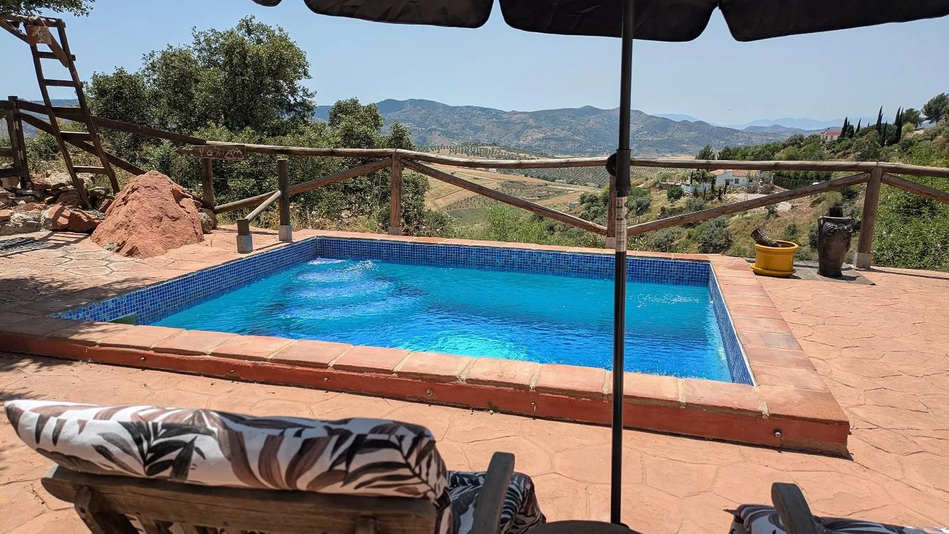 Casa Kisi Cottage, Rural Boutique Bed & Breakfast Colmenar Spain